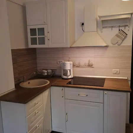 ☆casin Flat☆5 Min To Beach☆netflix☆a/c☆ Lejlighed Constanţa