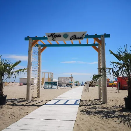 ☆casin Flat☆5 Min To Beach☆netflix☆a/c☆ * コンスタンツァ