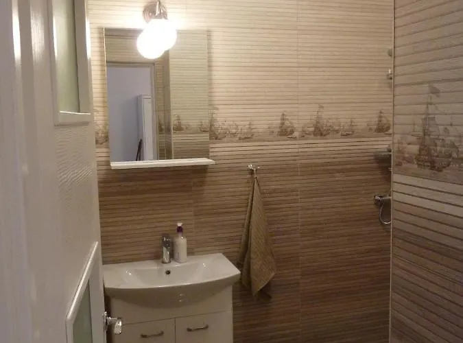 شقة ☆casin Flat☆5 Min To Beach☆netflix☆a/c☆ كونستانتا